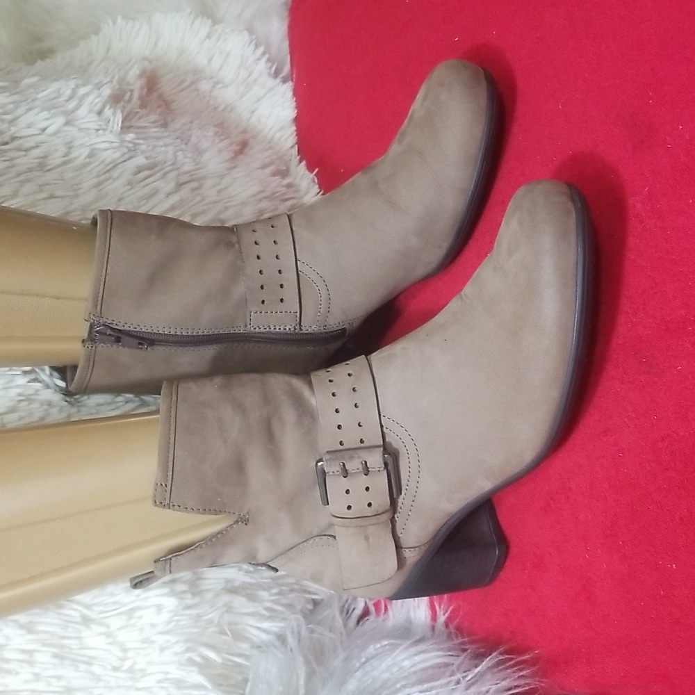 Ecco Ankle Boots